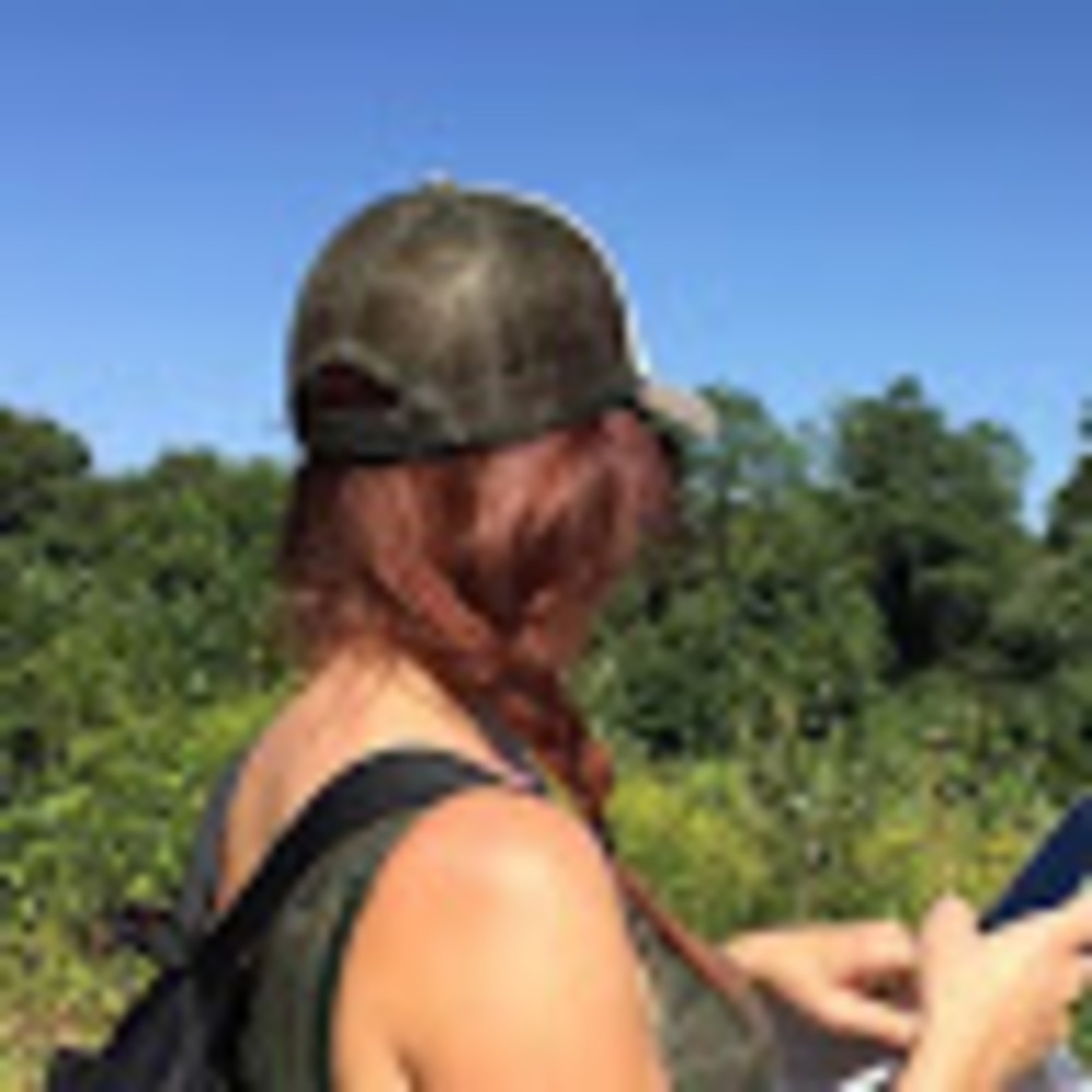 Meet your Posher, Migdalia